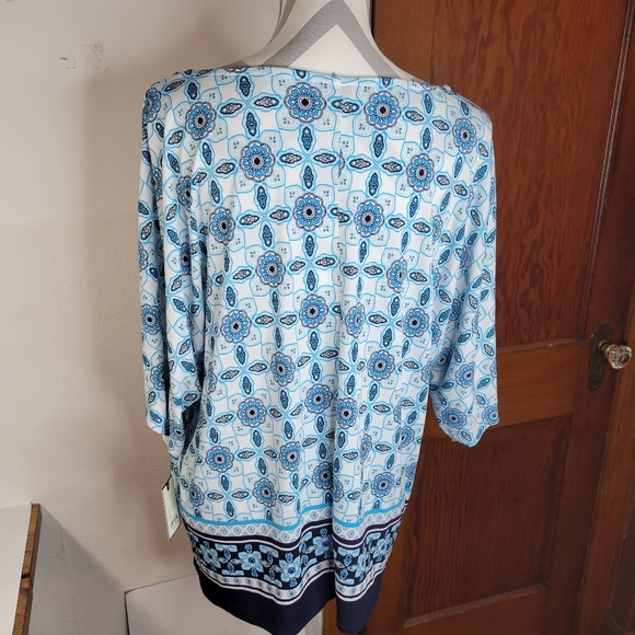 NWT Womans Dana Buchman Hardware top Silver Hardware at neckline Size XL - Picture 3 of 12